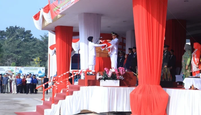 HUT ke-81 RI, Pemkab Tulang Bawang Luncurkan Bank Sampah Induk “Udang Manis”