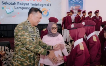 Sekolah Rakyat Terintegrasi Lampung Timur Diresmikan, Bupati Ella Dorong Putus Rantai Kemiskinan 3 Resmikan Sekolah Rakyat Terintegrasi Bupati Lampung Timur Tekankan Pengentasan Kemiskinan