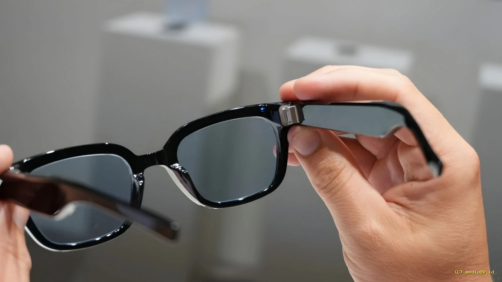 Samsung Bikin AI Smart Glasses Lebih Privat dengan Fitur Anti-Intip