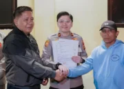 Sopir Alphard Hantam Motor Ojol Pakai Batu di Jaksel Kasus Berakhir Damai