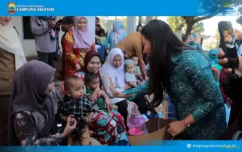 TP PKK Lampung Selatan Salurkan Bantuan untuk Anak Berisiko Stunting di Sidomulyo 5 TP PKK Bersama Pemkab Lampung Selatan Salurkan Bantuan Penanganan Stunting untuk Warga Sidomulyo