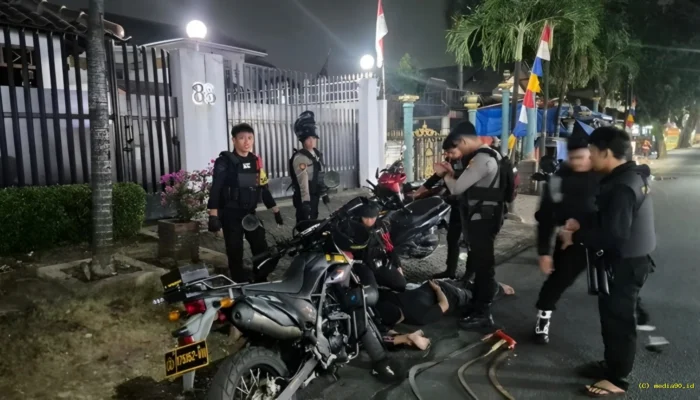 Polda Metro Jaya Gagalkan Tawuran di Cipayung, 4 Pemuda dan Sajam Diamankan
