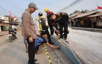 Gubernur Lampung Pantau Perbaikan Jalan Metro-Lampung Tengah, Progres Lebih Cepat dari Target 3 Tinjau Perbaikan Jalan Metro-Lampung Tengah, Gubernur Lampung Perkuat Pengawasan