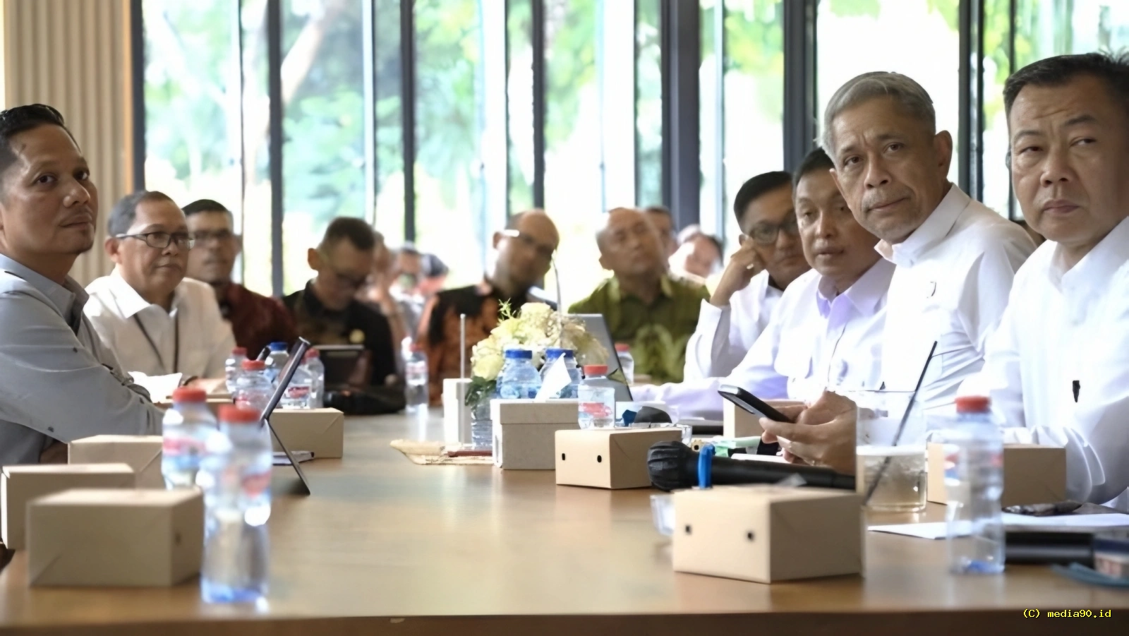 Wamensos Tinjau Progres Pembangunan Sekolah Rakyat di Probolinggo dan Polewali Mandar