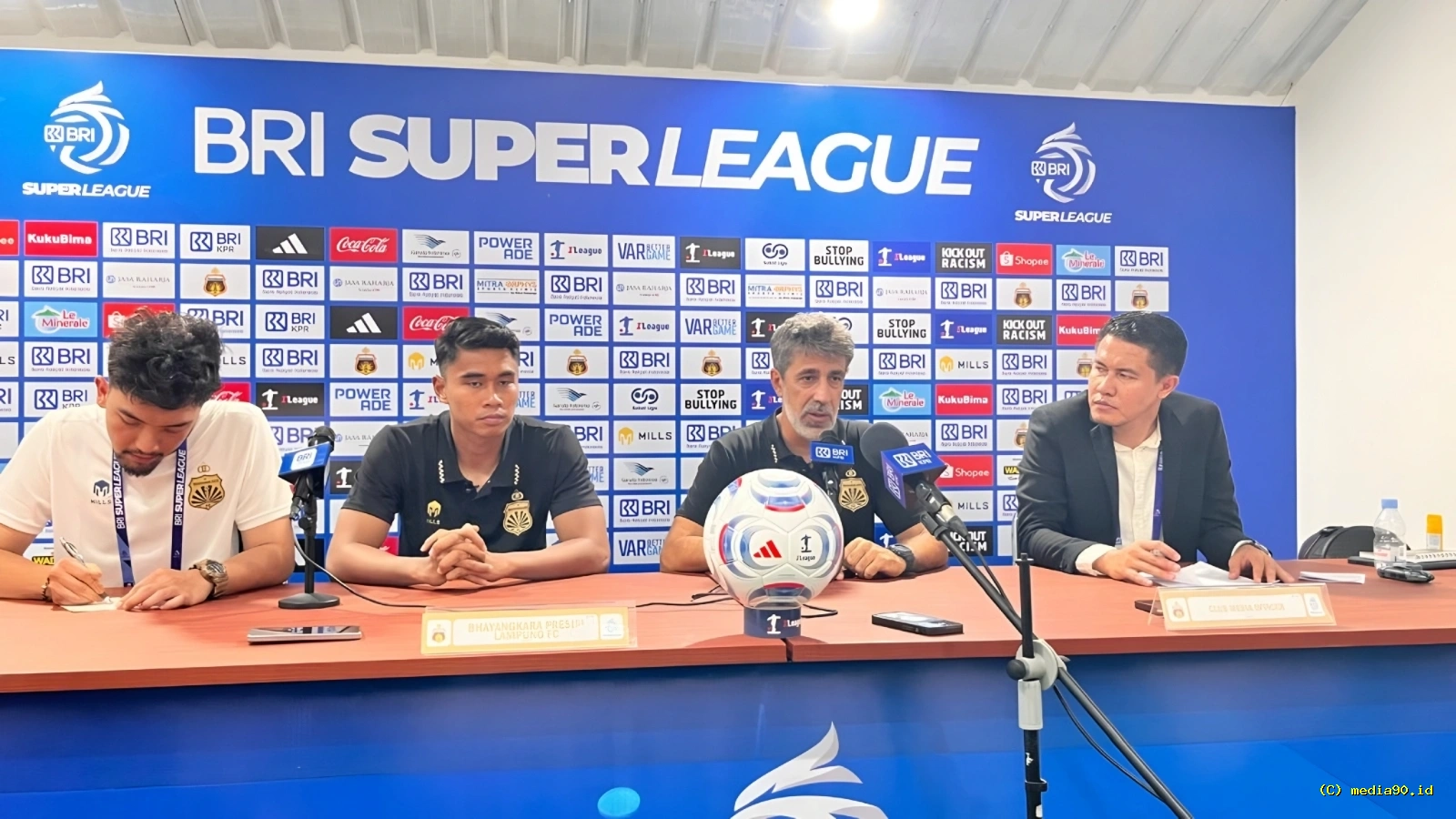Ditahan Imbang Persebaya di Laga Perdana Bhayangkara Lampung FC Evaluasi Taktik dan Pertahanan
