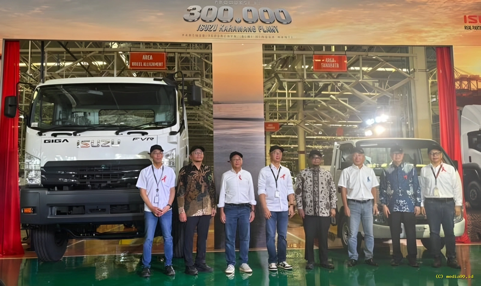 Isuzu Rayakan Produksi 300 Ribu Unit di Indonesia Kandungan Lokal Capai 40 Persen