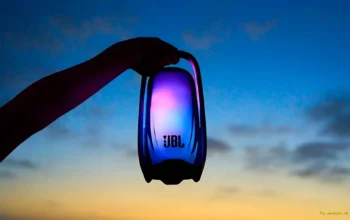 JBL Pulse 6 Resmi Dirilis, Desainnya Unik Mirip Lentera! 5 JBL Pulse 6 Dirilis, Speaker Bluetooth Ini Tampil Beda dengan Desain Mirip Lentera