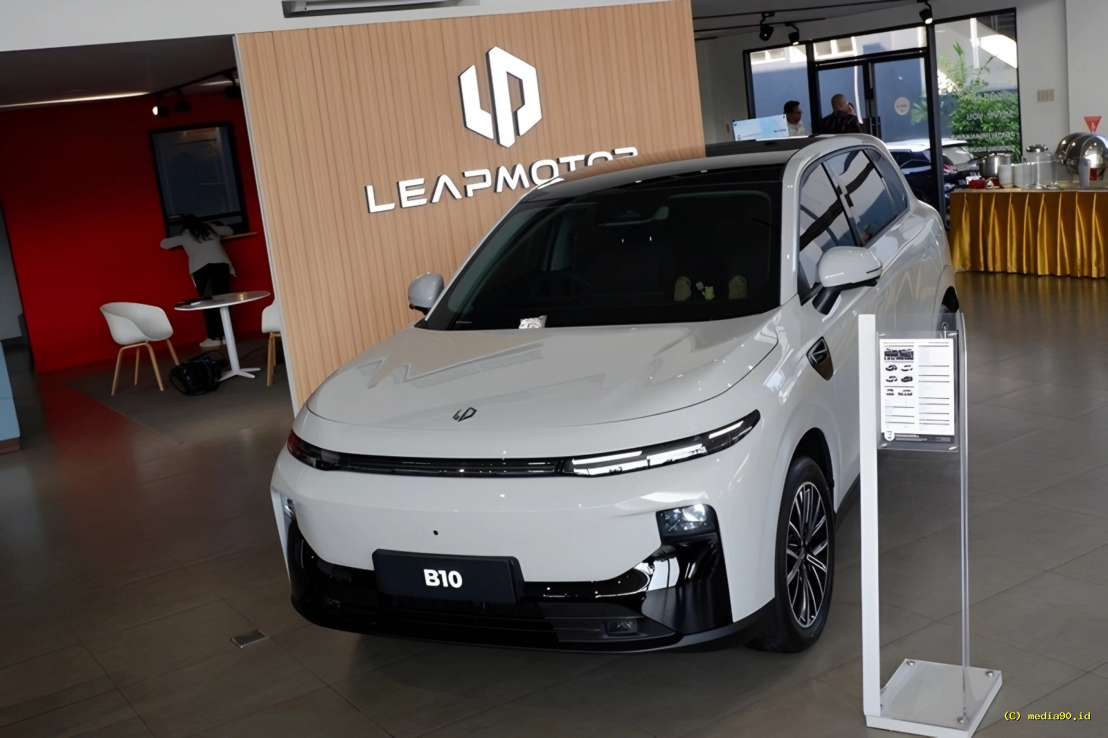 Leapmotor Buka Diler Pertama di PIK Makin Serius Garap Pasar Mobil Listrik Indonesia