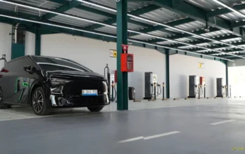 Voltrons Hub Puri Indah Resmi Beroperasi Hadirkan Fasilitas Pengisian Mobil Listrik Berkapasitas Besar