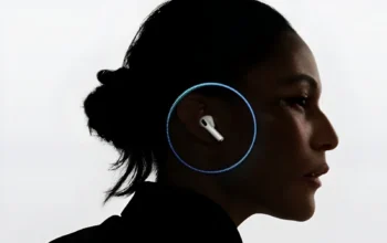 AirPods Berkamera Muncul di Video Demo, Kamera Bukan untuk Memotret? 3 AirPods Berkamera Muncul di Video Demo, Ungkap Fungsi Kamera yang Bikin Penasaran