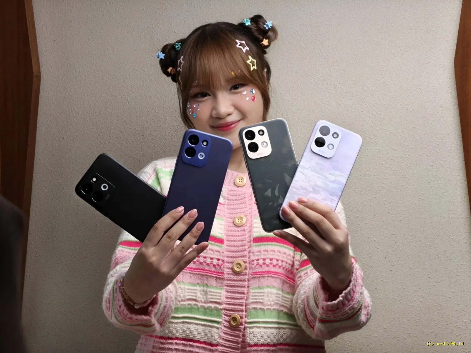Resmi Meluncur Redmi 17 Bawa Baterai Jumbo 7500 mAh dan Dynamic Light